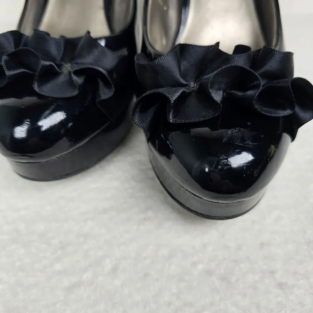 Carlos Santana Black Patent Leather Stiletto Heels Ruffle Classy 6.5 Priceless - Picture 3 of 8